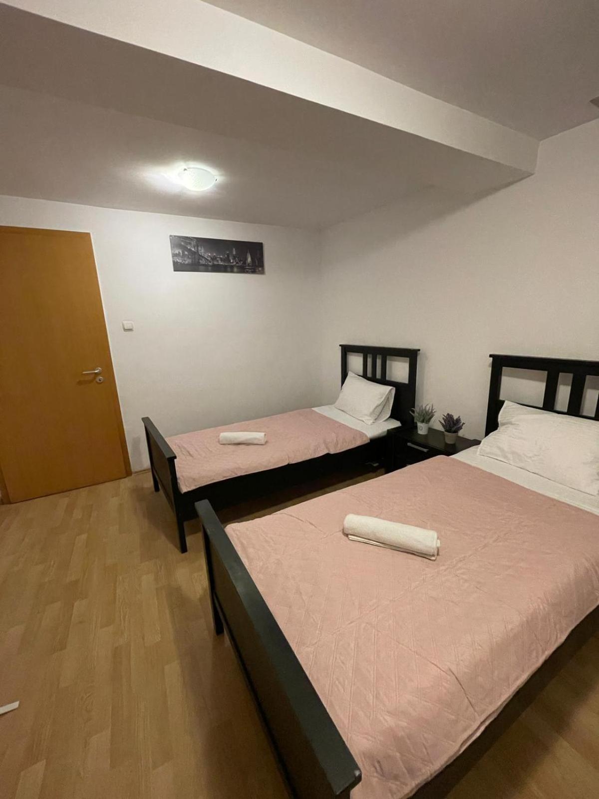 Mossapartments Bucureşti Ngoại thất bức ảnh